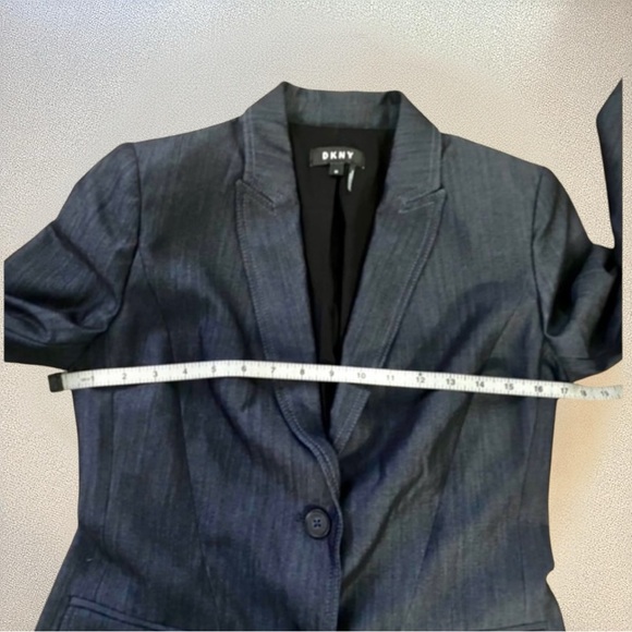 DKNY Button Front Blazer XS NWOT - Picture 4 of 12